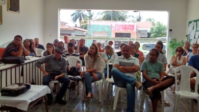 Público reunido ontem (23) na Câmara de Vereadores para opinar sobre projetos na orla de São Miguel do Gostoso.