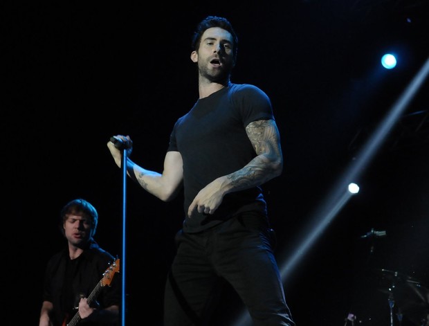 Adam Levine vai se apresentar no Oscar 2015 (Foto: Ego)