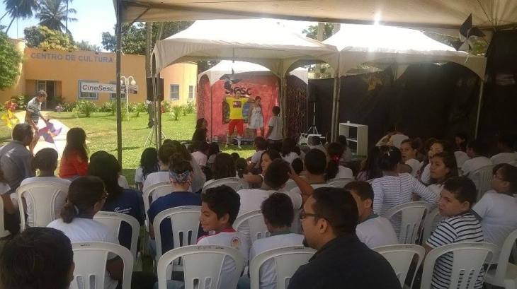 Contação de Histórias na quinta-feira (20).