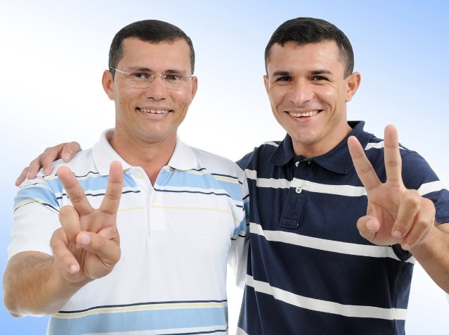 582073_103300829815964_474327088_n