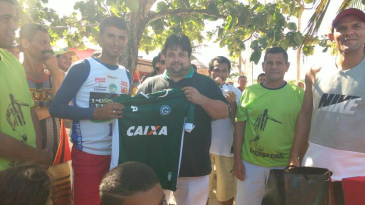 adalberto-03-rifa-das-camisas