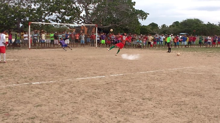 Moab Isola Cobrança na final
