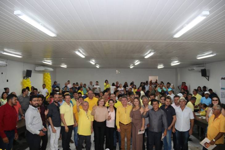 Plenária e ato de filiação